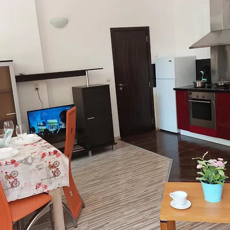 Diamond Palace * Sluneční pobřeží