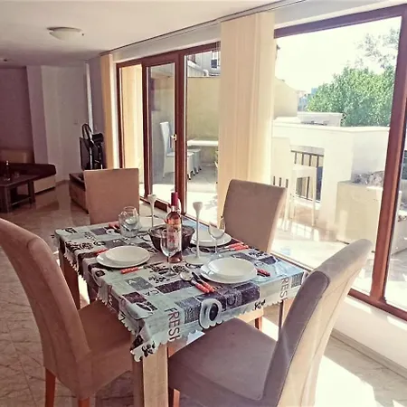 Diamond Palace Appartement