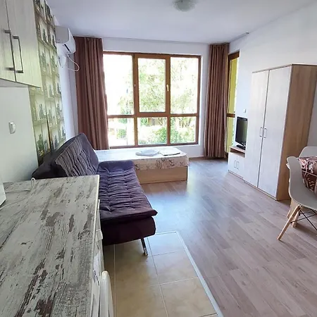 Diamond Palace Lejlighed