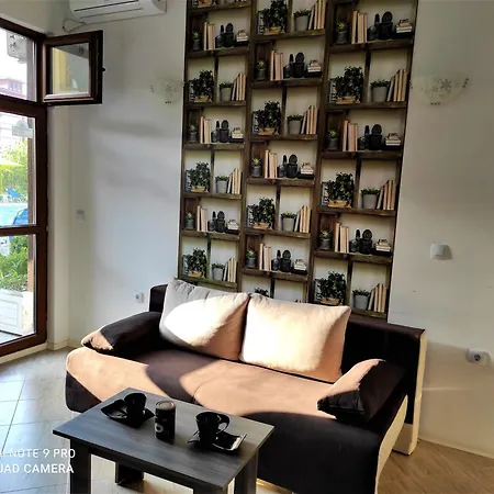 Diamond Palace Lejlighed *