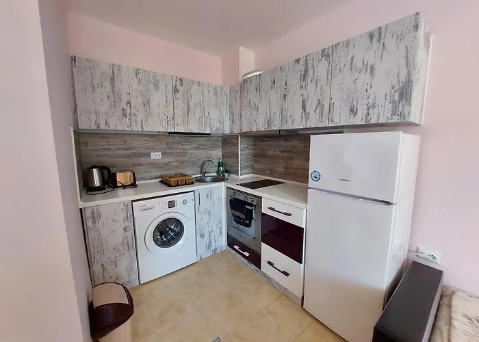 Diamond Palace Apartment