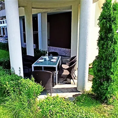 Diamond Palace 公寓